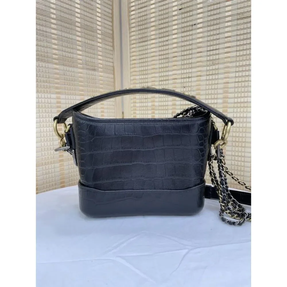 CHANEL brand color